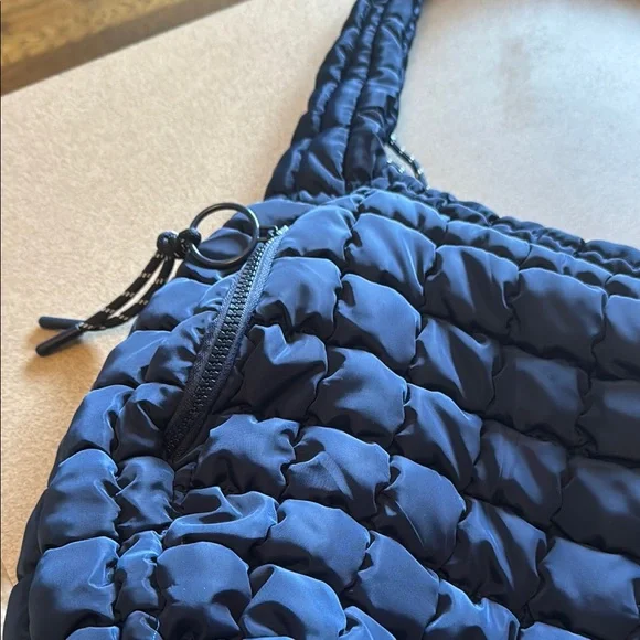 Quilted Navy Blue Shoulder Bag by Urbanfit - Picture 3 of 8